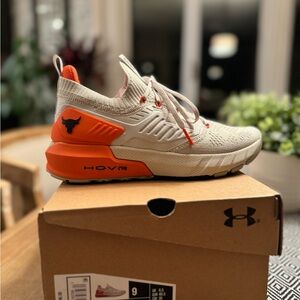 Brand new Under Armour woman’s HOVR running shoes